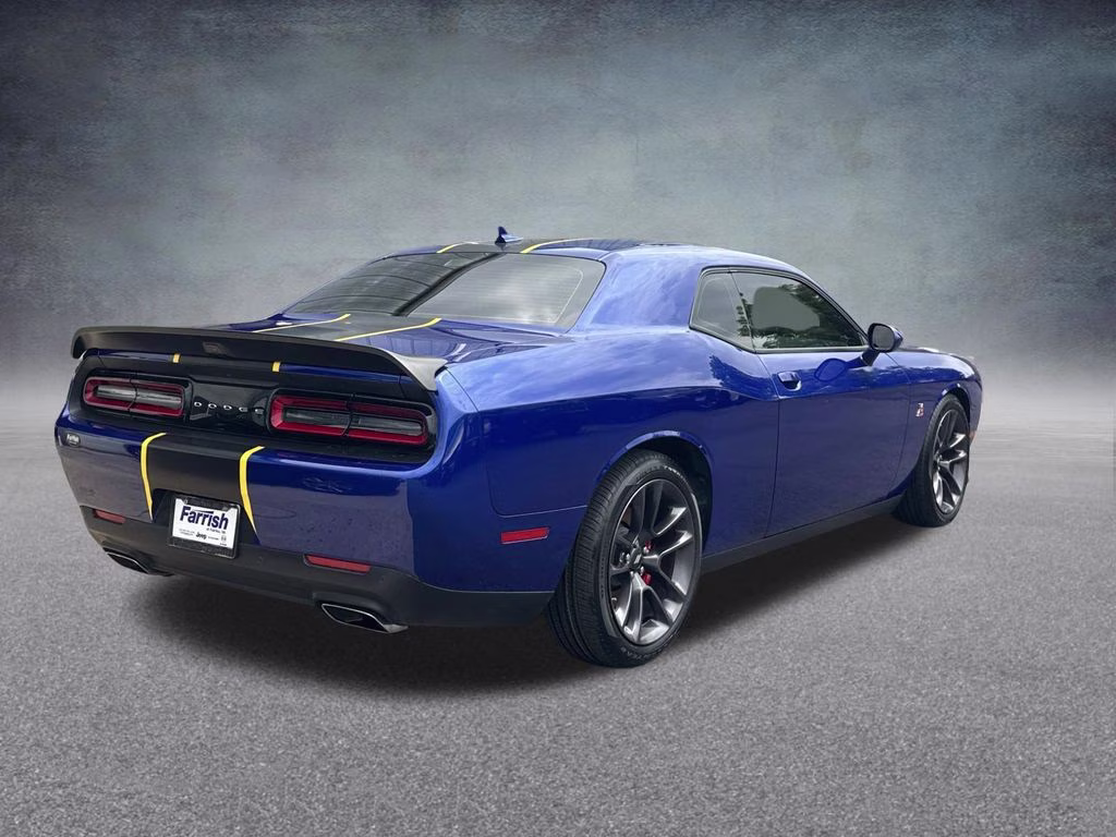 2022 Indigo Blue Dodge Challenger R/T Scat Pack RWD Coupe