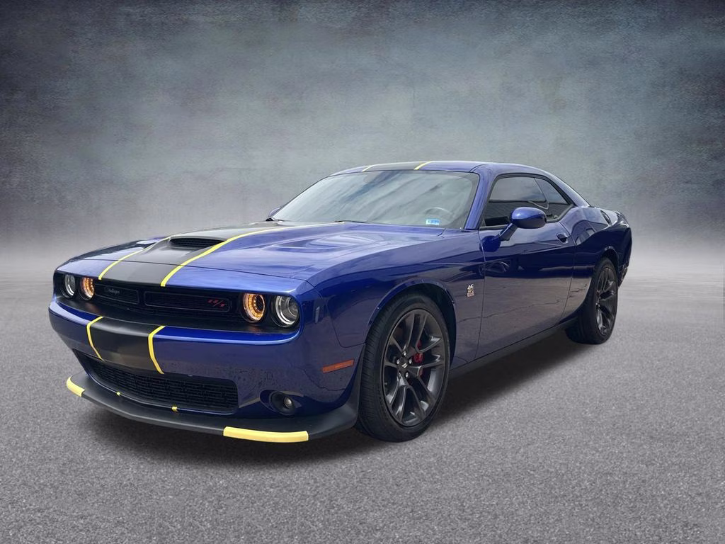 2022 Indigo Blue Dodge Challenger R/T Scat Pack RWD Coupe