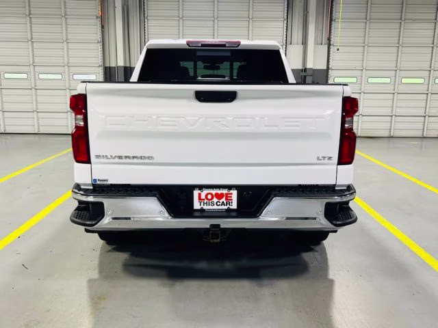 2019 Summit White Chevrolet Silverado 1500 LTZ 4X4 Truck