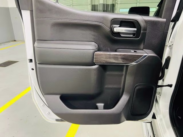 2019 Summit White Chevrolet Silverado 1500 LTZ 4X4 Truck