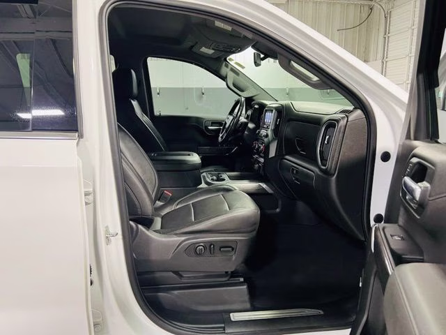 2019 Summit White Chevrolet Silverado 1500 LTZ 4X4 Truck