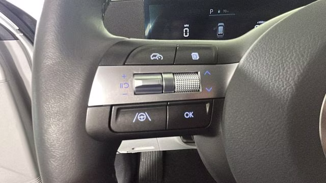 2024 Atlas White Hyundai Kona SEL FWD SUV