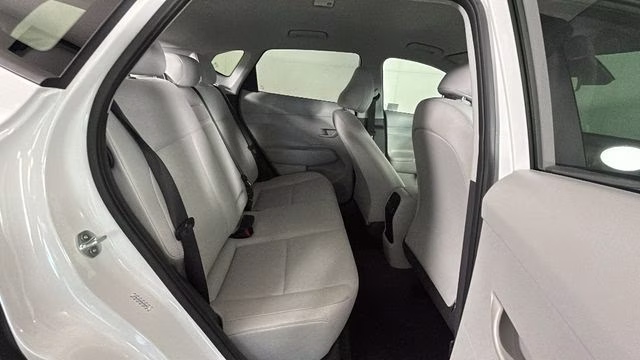 2024 Atlas White Hyundai Kona SEL FWD SUV