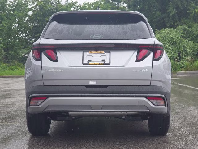 2026 Shimmering Silver Hyundai Tucson Hybrid SEL AWD SUV