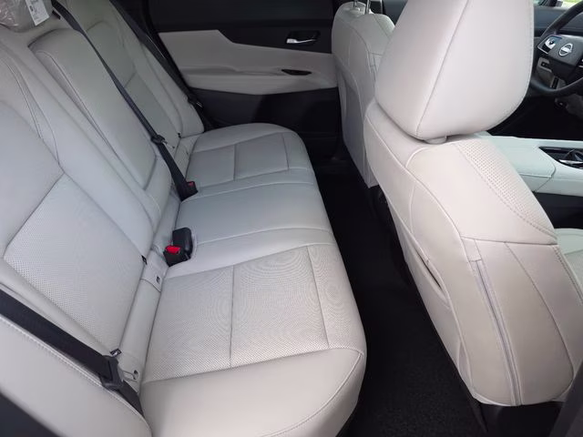 2026 Champagne Silver Metallic Nissan Murano SL AWD SUV