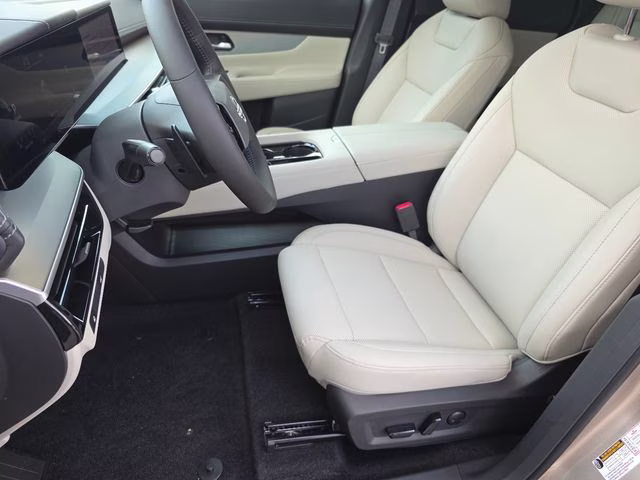 2026 Champagne Silver Metallic Nissan Murano SL AWD SUV
