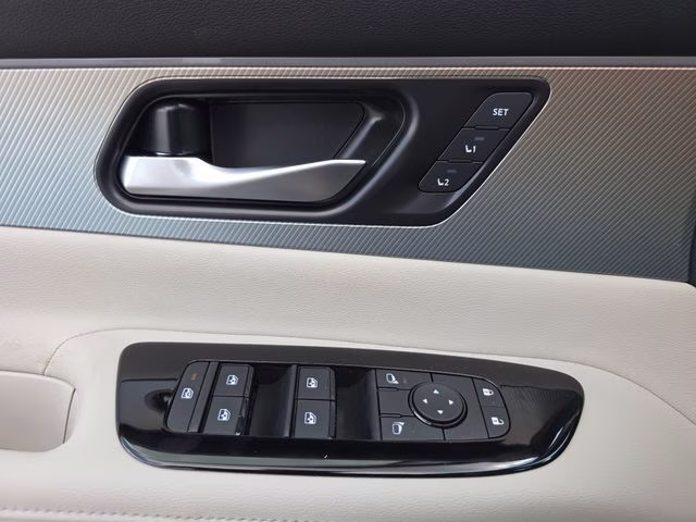 2026 Champagne Silver Metallic Nissan Murano SL AWD SUV