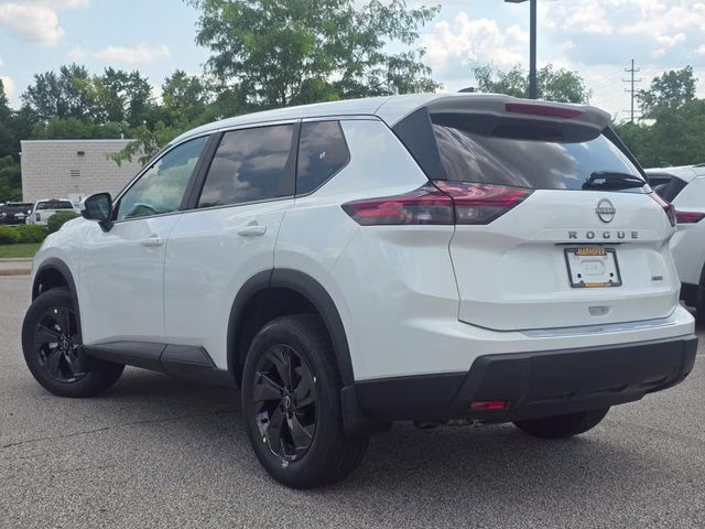 2026 Everest White Pearl Tricoat Nissan Rogue SV AWD SUV