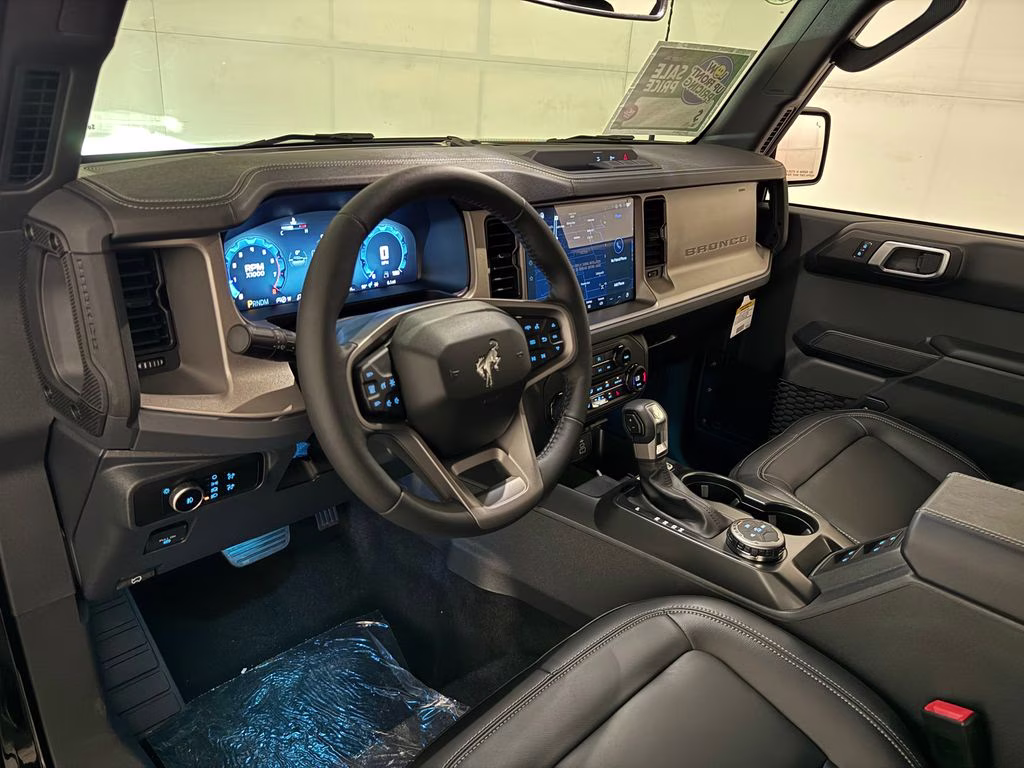2026 Shadow Black Ford Bronco Outer Banks 4X4 SUV
