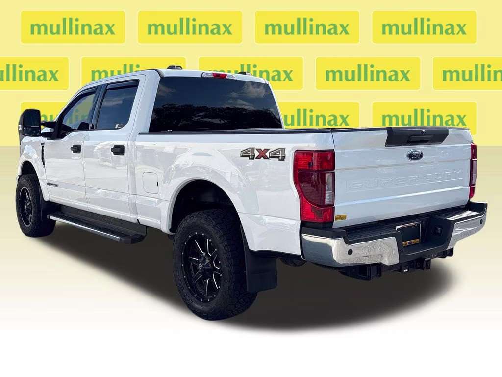 2022 Oxford White Ford Super Duty F-250 SRW XLT 4X4 Truck