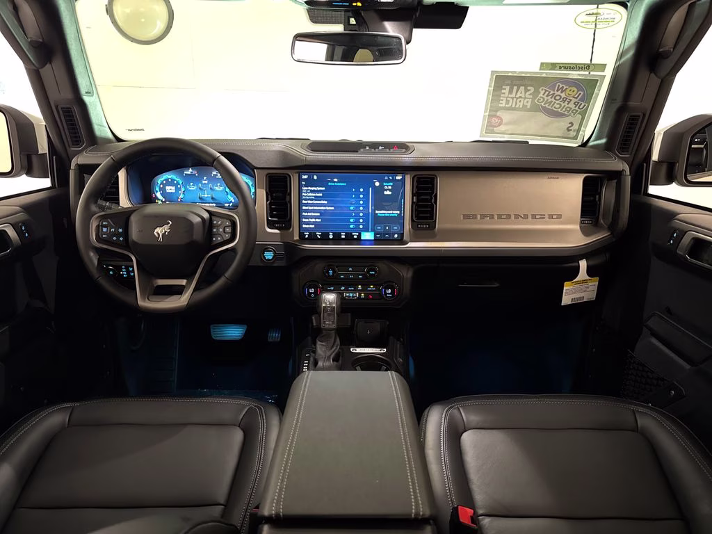 2026 Avalanche Gray Ford Bronco Outer Banks 4X4 SUV