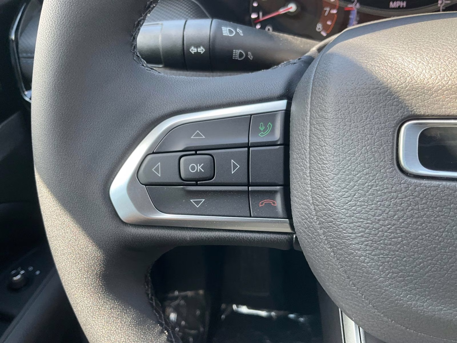 2025 Hydro Blue Pearlcoat Jeep Compass Limited 4X4 SUV