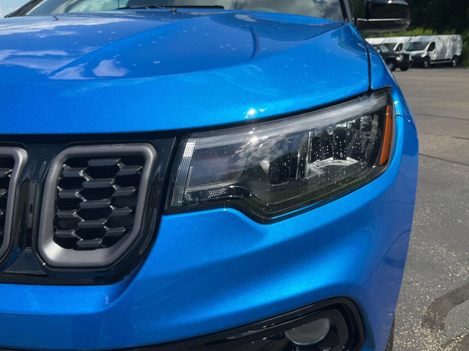 2025 Hydro Blue Pearlcoat Jeep Compass Limited 4X4 SUV