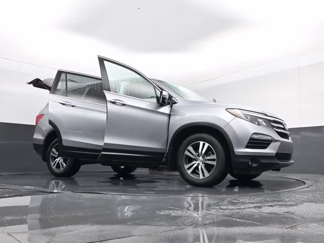 2018 Silver Honda Pilot EX-L AWD SUV