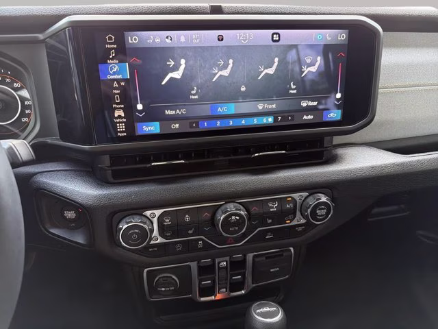2025 Anvil Clearcoat Jeep Gladiator Sport S 4X4 Truck
