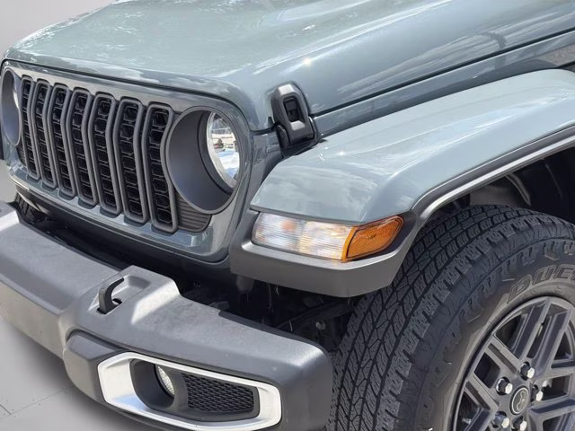 2025 Anvil Clearcoat Jeep Gladiator Sport S 4X4 Truck