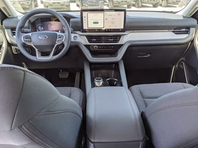 2026 Star White Metallic Tri-Coat Ford Explorer Active 4X4 SUV