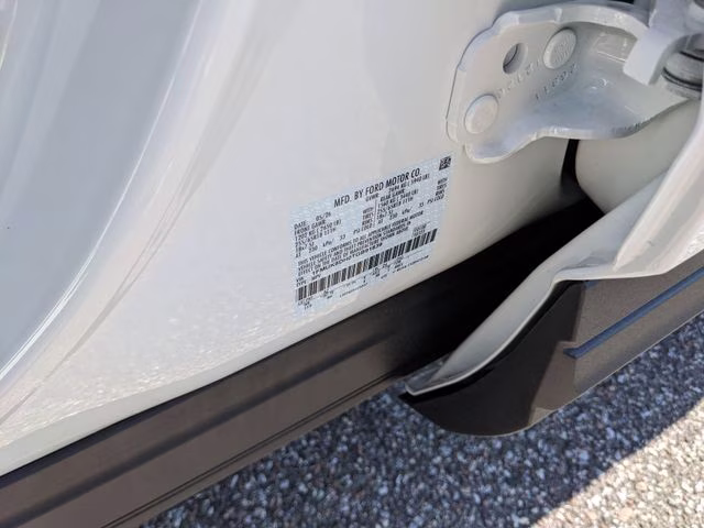 2026 Star White Metallic Tri-Coat Ford Explorer Active 4X4 SUV