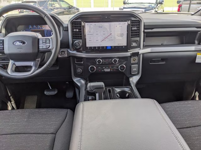 2026 Agate Black Metallic Ford F-150 XLT RWD Truck