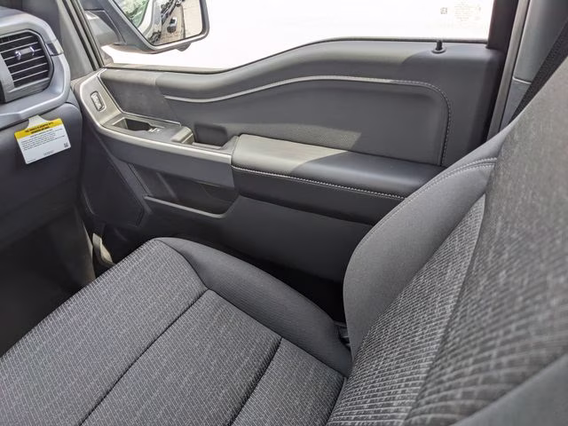 2026 Agate Black Metallic Ford F-150 XLT RWD Truck