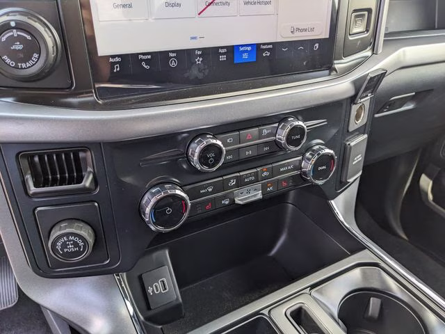 2026 Agate Black Metallic Ford F-150 XLT RWD Truck
