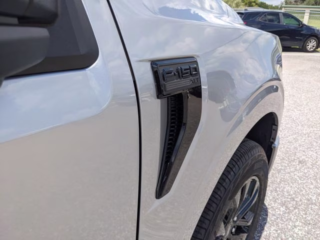 2026 Iconic Silver Metallic Ford F-150 XLT 4X4 Truck