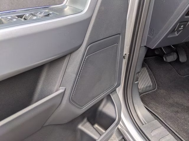 2026 Iconic Silver Metallic Ford F-150 XLT 4X4 Truck