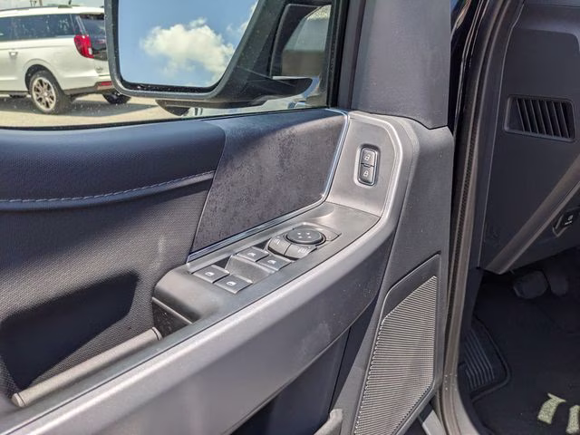 2026 Antimatter Blue Metallic Ford F-150 XLT 4X4 Truck