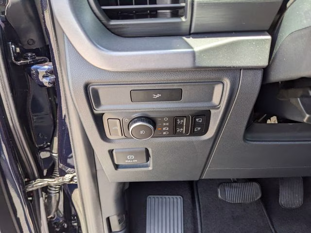 2026 Antimatter Blue Metallic Ford F-150 XLT 4X4 Truck