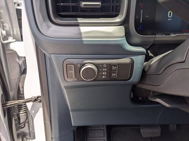 2025 White Metallic Ford Maverick XL AWD Truck