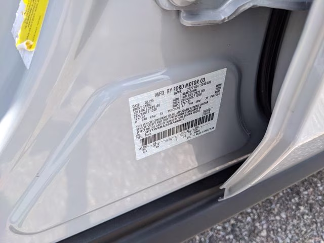 2025 White Metallic Ford Maverick XL AWD Truck