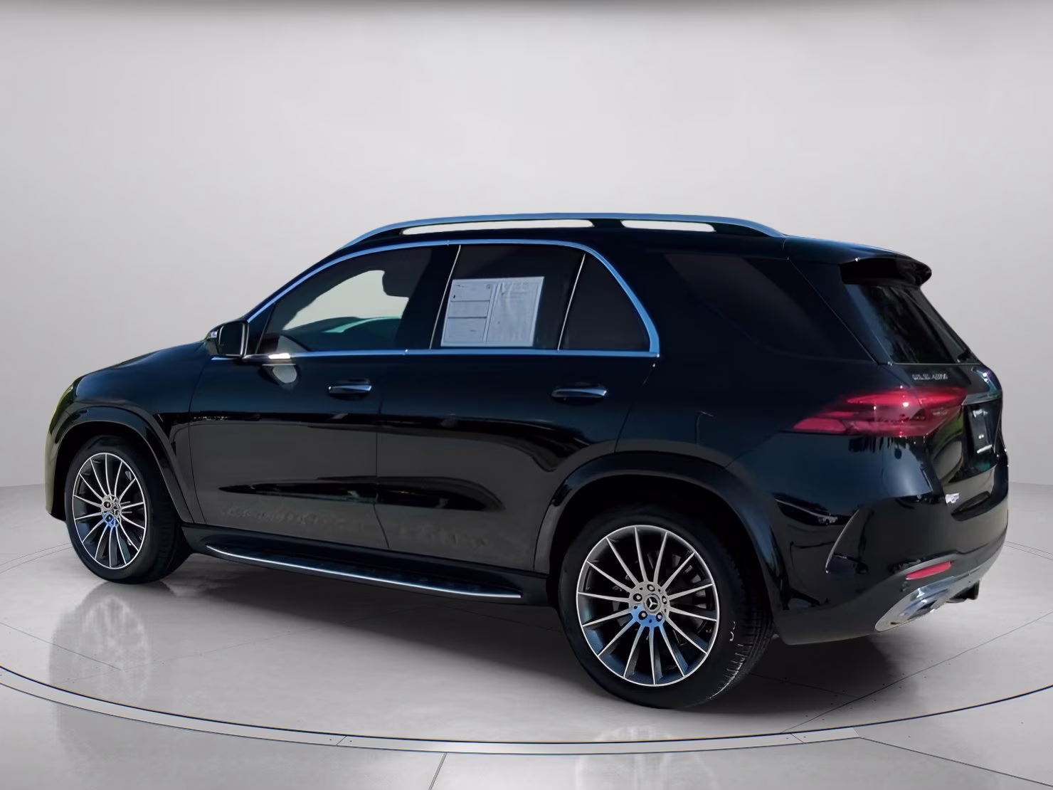 2026 Obsidian Black Metallic Mercedes-Benz GLE GLE 450 AWD SUV