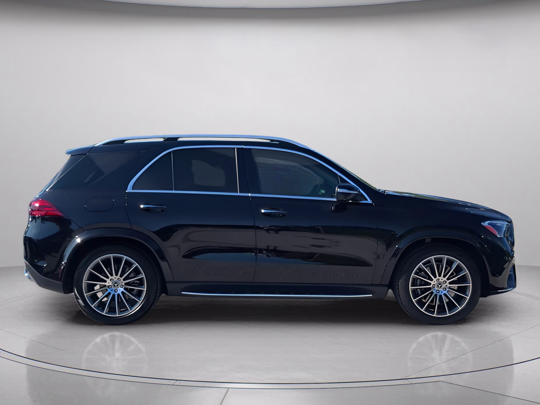 2026 Obsidian Black Metallic Mercedes-Benz GLE GLE 450 AWD SUV