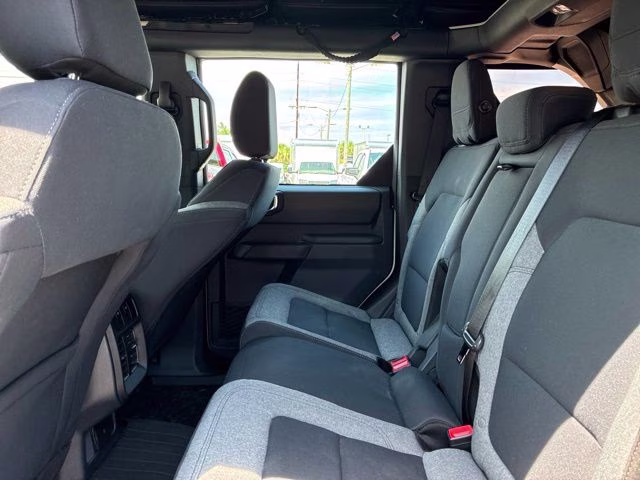 2025 Desert Sand Ford Bronco Base 4X4 SUV