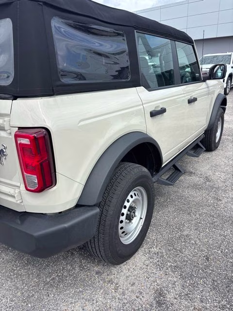 2025 Desert Sand Ford Bronco Base 4X4 SUV