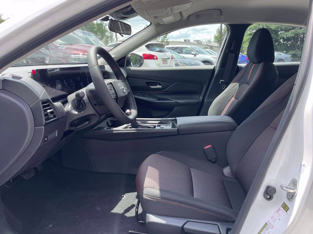 2026 Aspen White Tricoat Nissan Sentra SR FWD Sedan