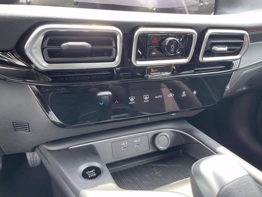 2026 Aspen White Tricoat Nissan Sentra SR FWD Sedan