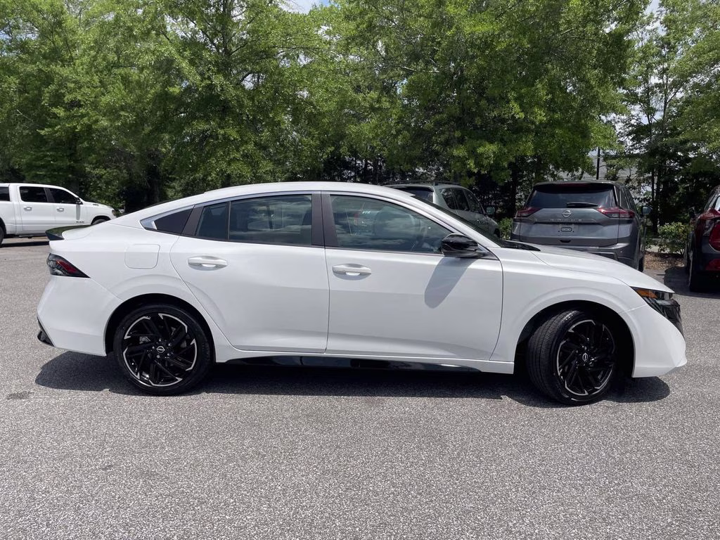 2026 Aspen White Tricoat Nissan Sentra SR FWD Sedan