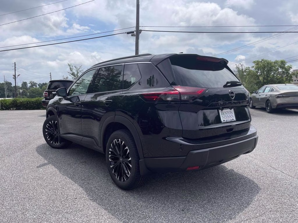 2026 Super Black Nissan Rogue Dark Armor FWD SUV