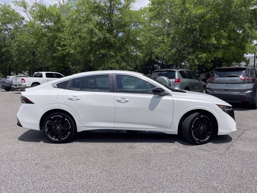 2026 Aspen White Tricoat Nissan Sentra SR FWD Sedan