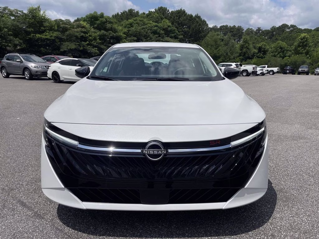2026 Aspen White Tricoat Nissan Sentra SR FWD Sedan