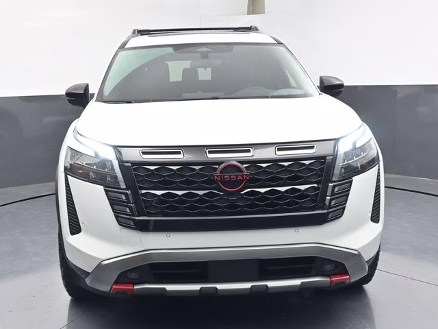 2026 Everest White Pearl Tricoat Nissan Pathfinder Rock Creek 4X4 SUV