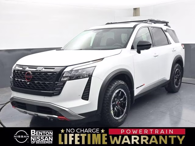 2026 Everest White Pearl Tricoat Nissan Pathfinder Rock Creek 4X4 SUV