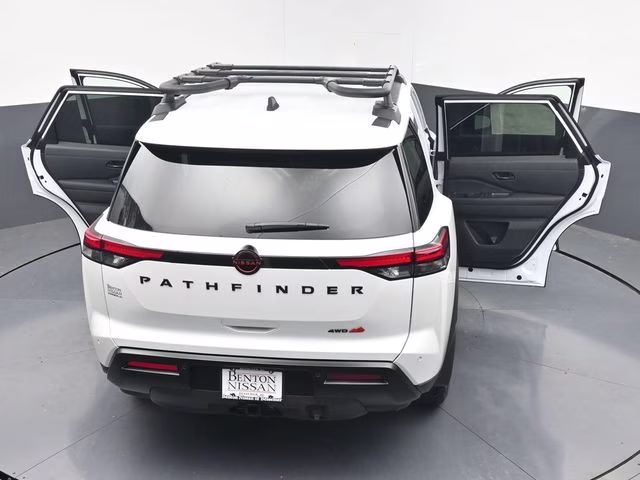 2026 Everest White Pearl Tricoat Nissan Pathfinder Rock Creek 4X4 SUV