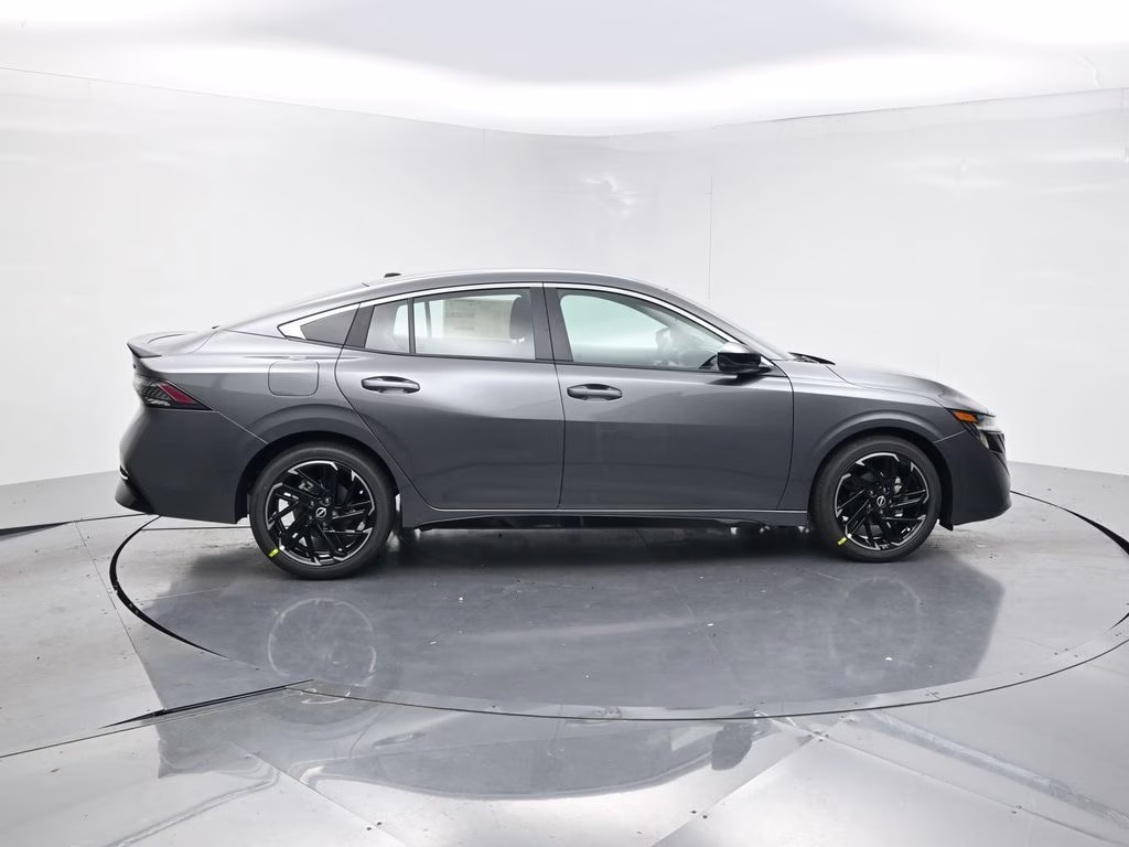 2026 Gun Metallic Nissan Sentra SR FWD Sedan