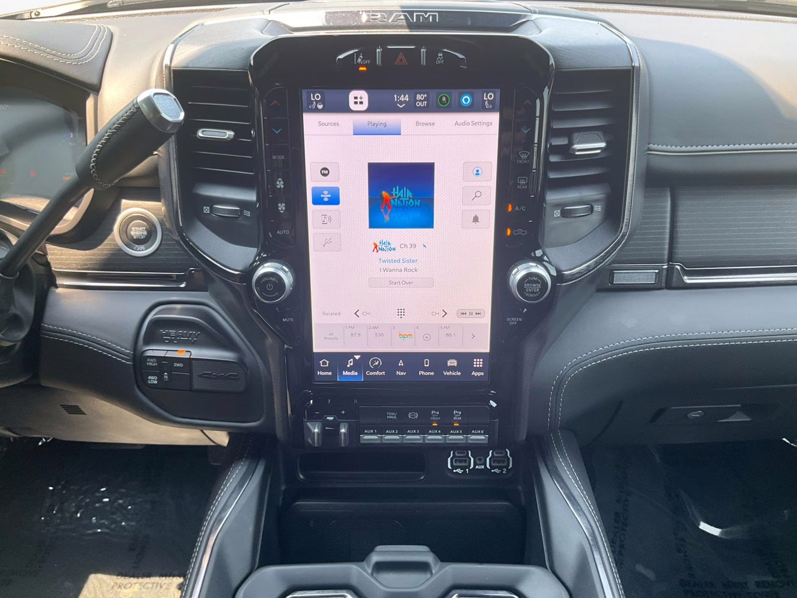 2024 Billet Silver Metallic Clearcoat Ram 3500 Limited 4X4 Truck