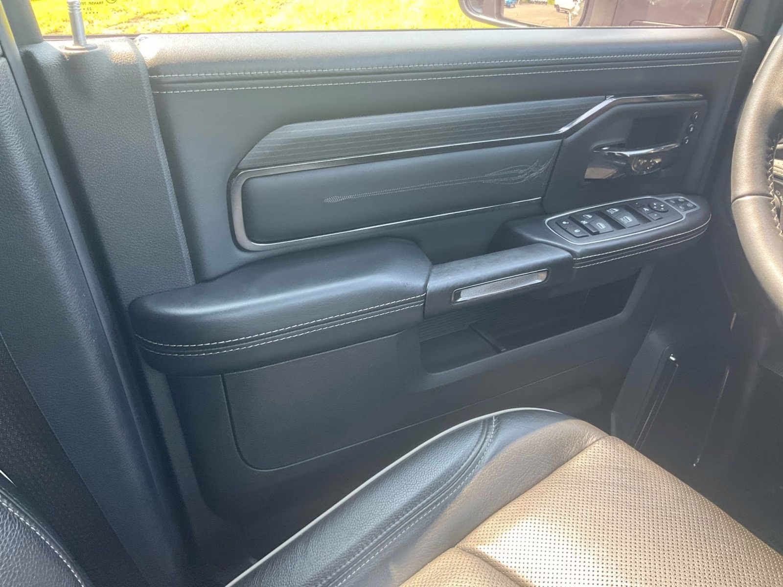 2024 Billet Silver Metallic Clearcoat Ram 3500 Limited 4X4 Truck