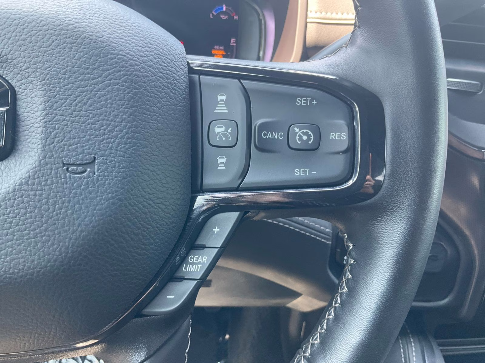 2024 Billet Silver Metallic Clearcoat Ram 3500 Limited 4X4 Truck