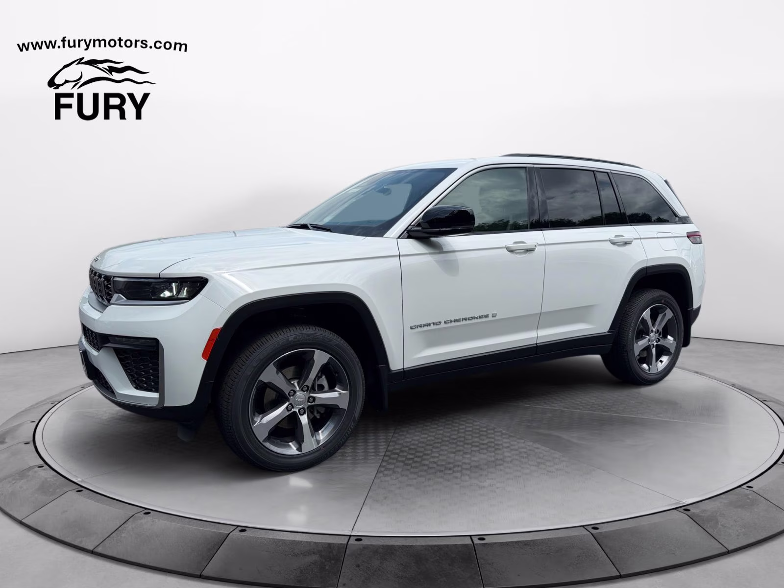 2026 Bright White Clearcoat Jeep Grand Cherokee Limited 4X4 SUV
