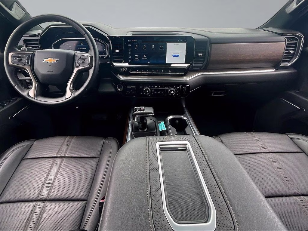 2022 Black Chevrolet Silverado 1500 High Country 4X4 Truck